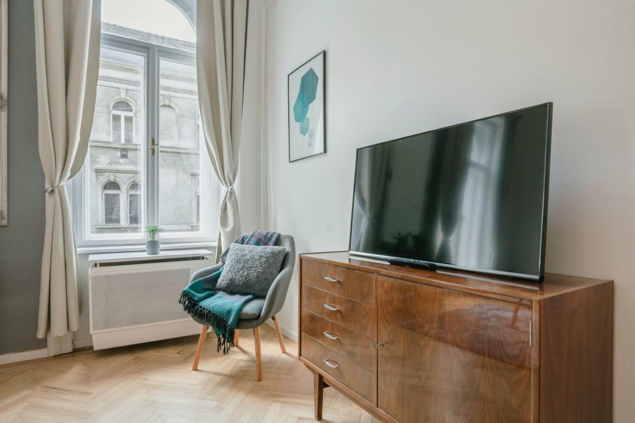 City Park Rest Apartment With Air Condition Budapest Esterno foto