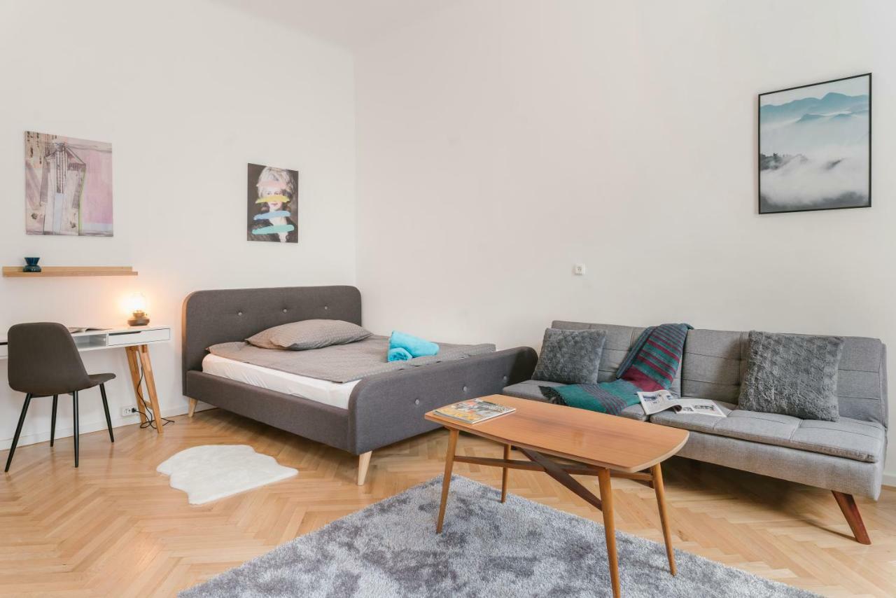 City Park Rest Apartment With Air Condition Budapest Esterno foto