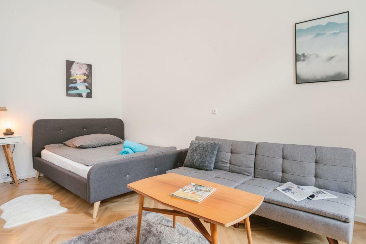City Park Rest Apartment With Air Condition Budapest Esterno foto